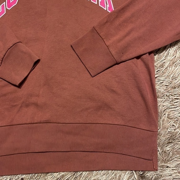 Pink Victoria’s Secret Love Pink Pullover Crewneck Size Small - Picture 2 of 7